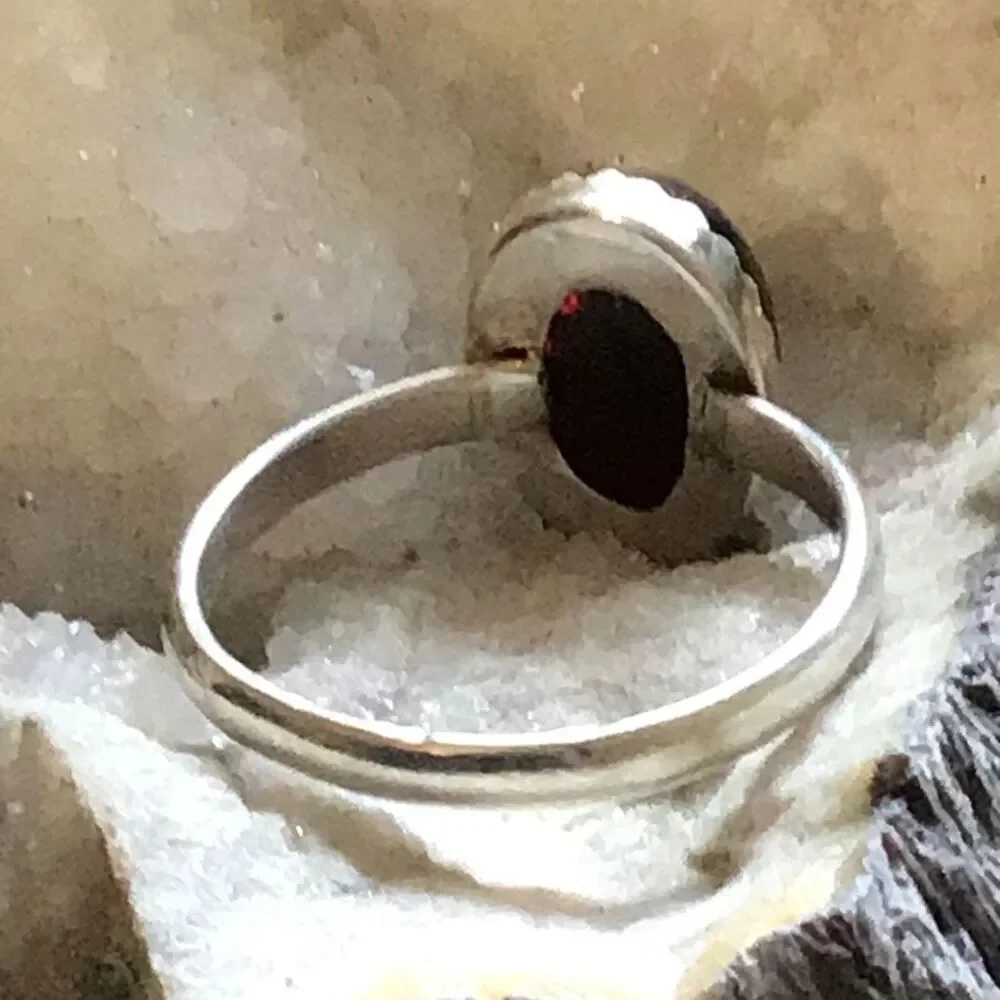 Ring, Garnet and Sterling Silver Ring, size 9, NEW, Handmade, Artisan - Picture 4 of 6